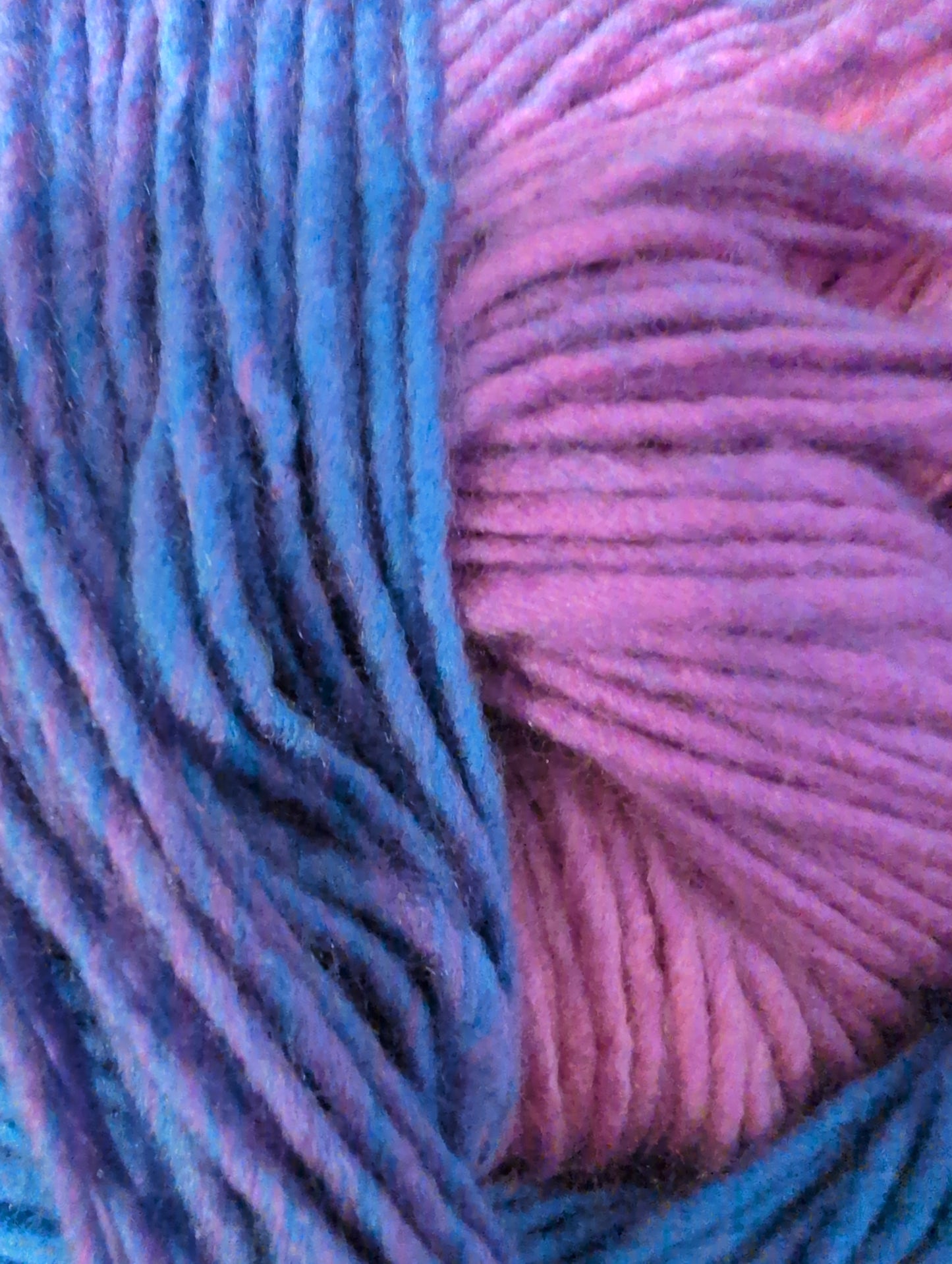 Jewelspun Ombre Aran
